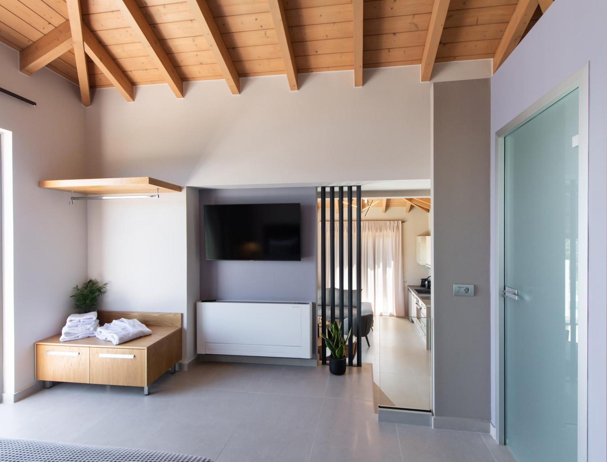 Highview Luxury Suites Katouna Dış mekan fotoğraf